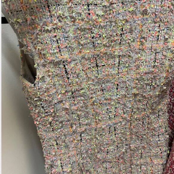 ULTRA RARE Chanel Tweed  - Picture 6 of 7